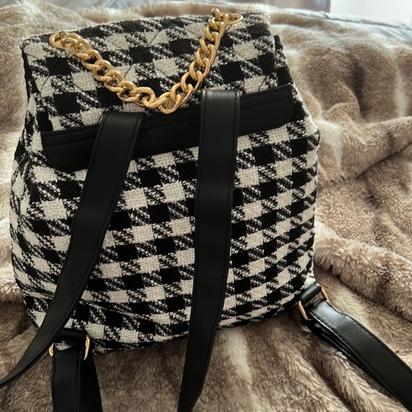 BackPack - Picture 4 of 4